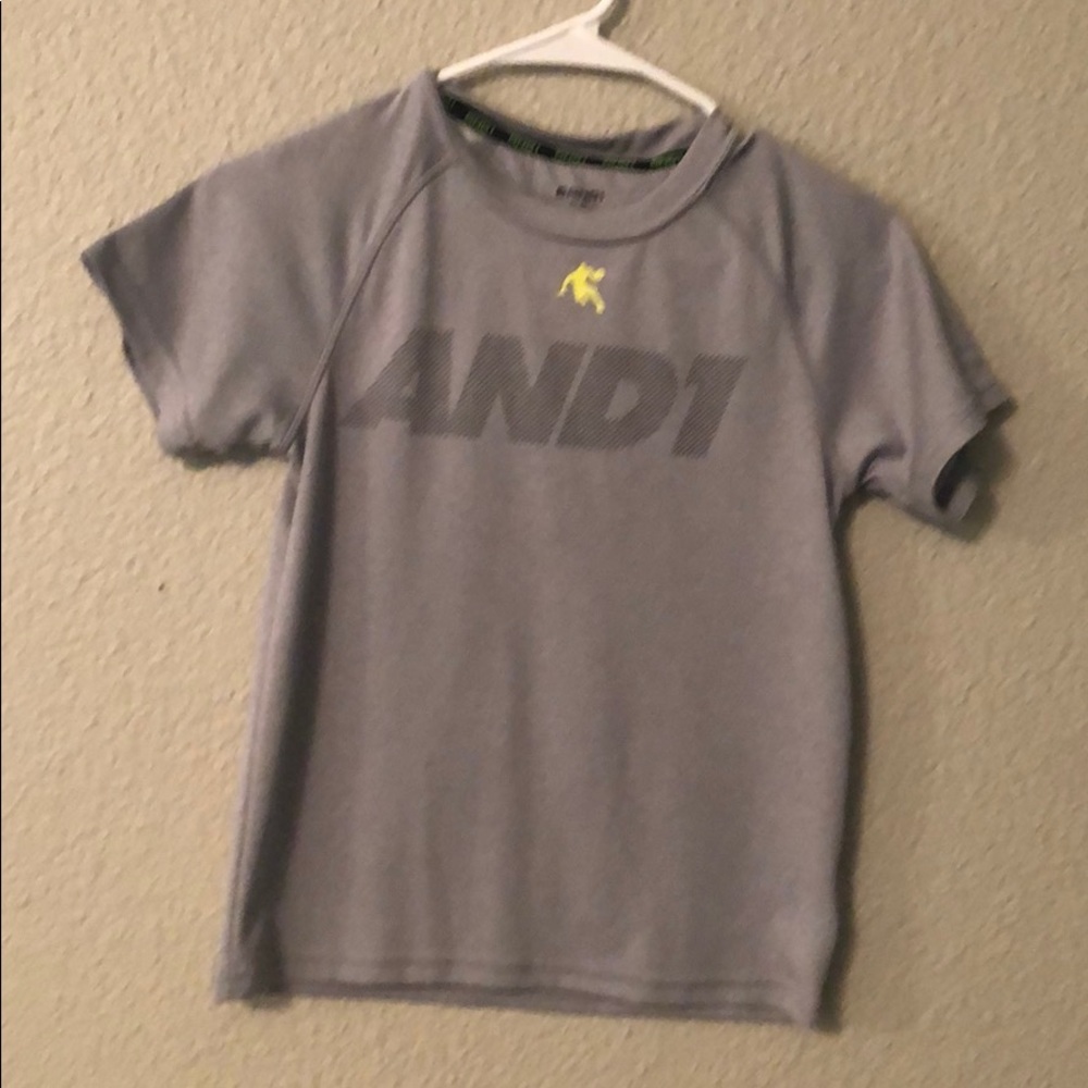And1 athletic shirt